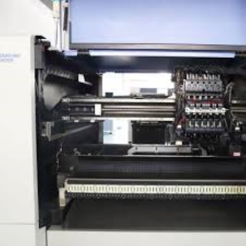 YAMAHA M6 I-PULSE Pick And Place Machine For 8 - 56mm Tape Stick Tray